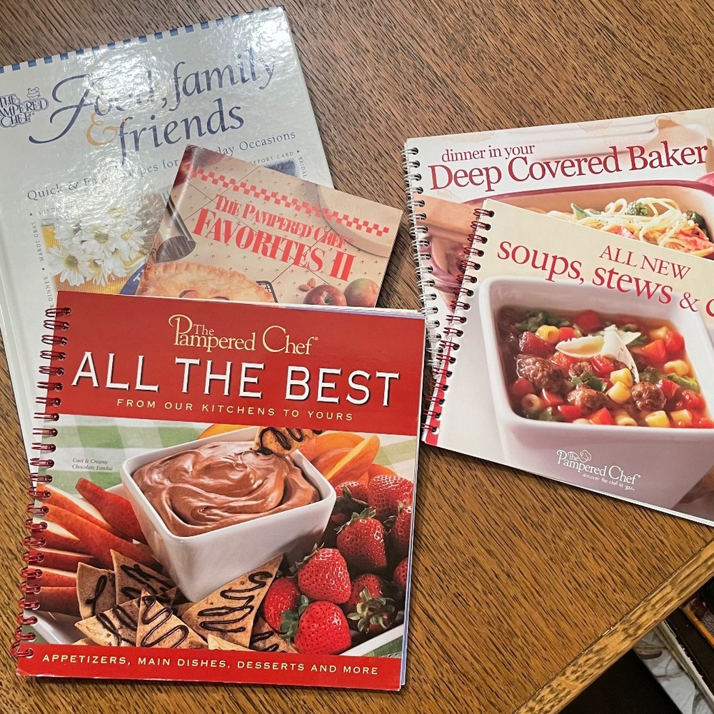 Vintage LOT Pampered Chef Cookbooks Food Family Friends Hardcover & Spiral Bound